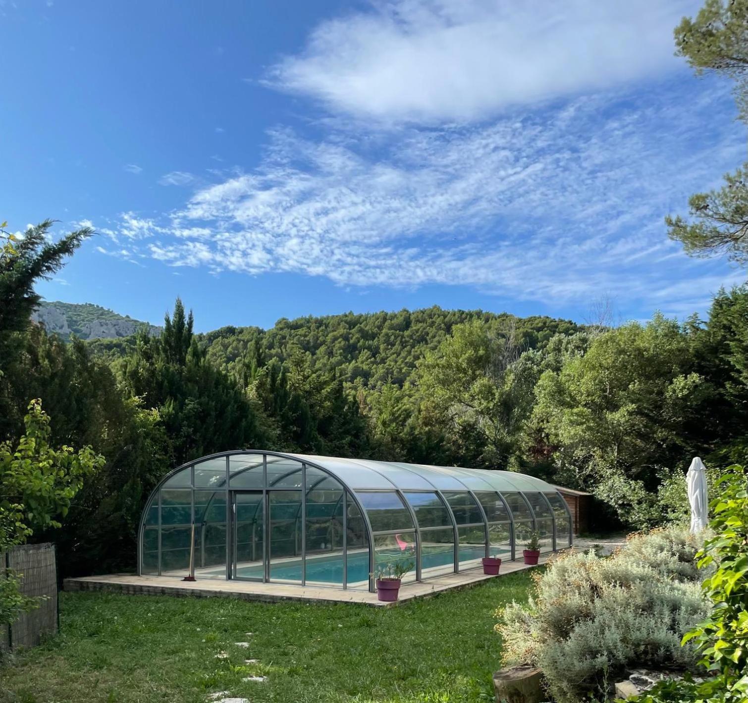 Domaine De Cassan Villa Lafare Exterior photo